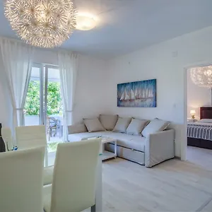 Cuore Di Milka Apartment Veli Lošinj